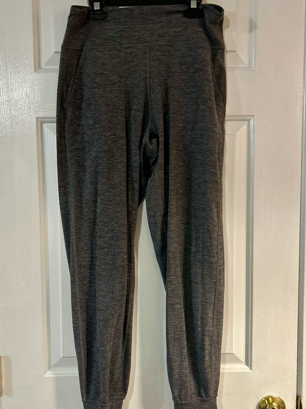 lululemon athletica Men's Dark Heather Gray Jogger Sweatpants - Picture 3 of 6